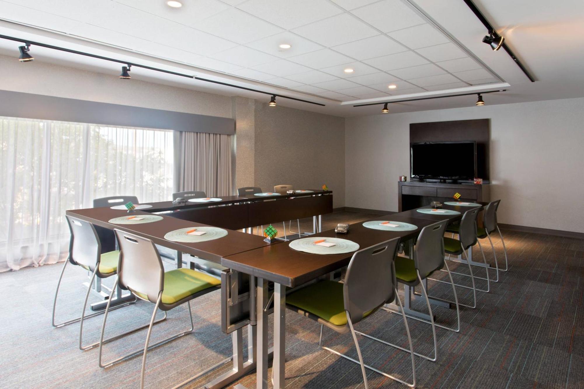 Aloft Birmingham Soho Square Hotel Homewood Eksteriør billede